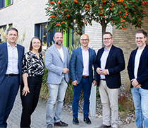 Tino Sorge zu Besuch am Institut für Kognitive Neurologie und Demenzforschung in Magdeburg.